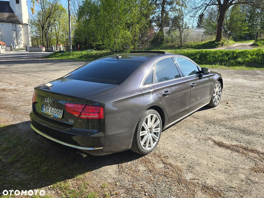 Audi A8 4.2 FSI Quattro - 3