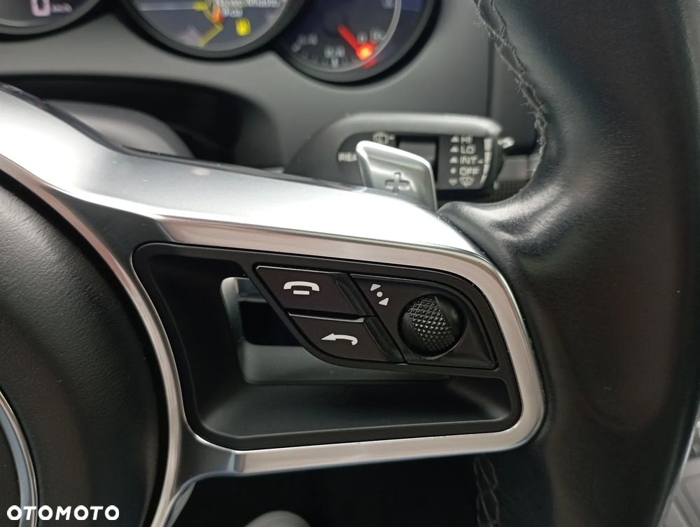 Porsche Cayenne Turbo - 20