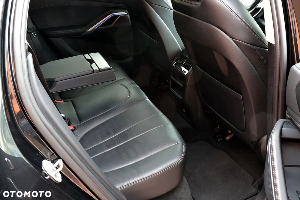 BMW X6 xDrive30d xLine - 22