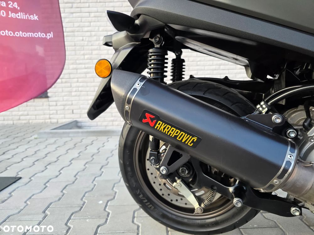 Yamaha Tricity - 11