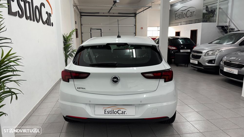 Opel Astra 1.5 D Design & Tech S/S - 17
