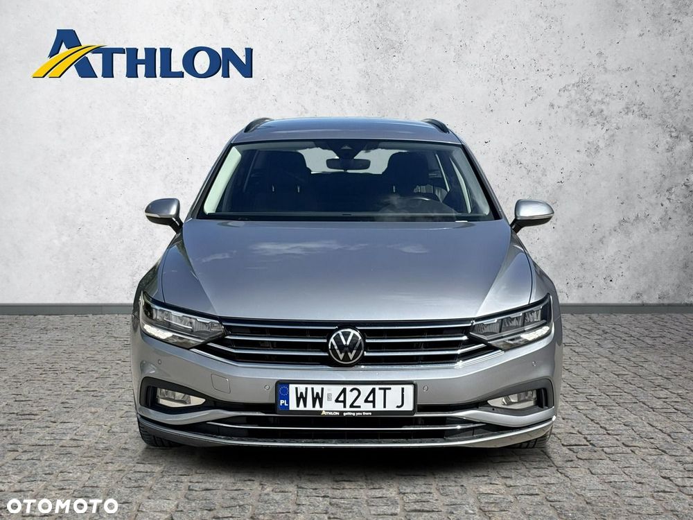 Volkswagen Passat - 8