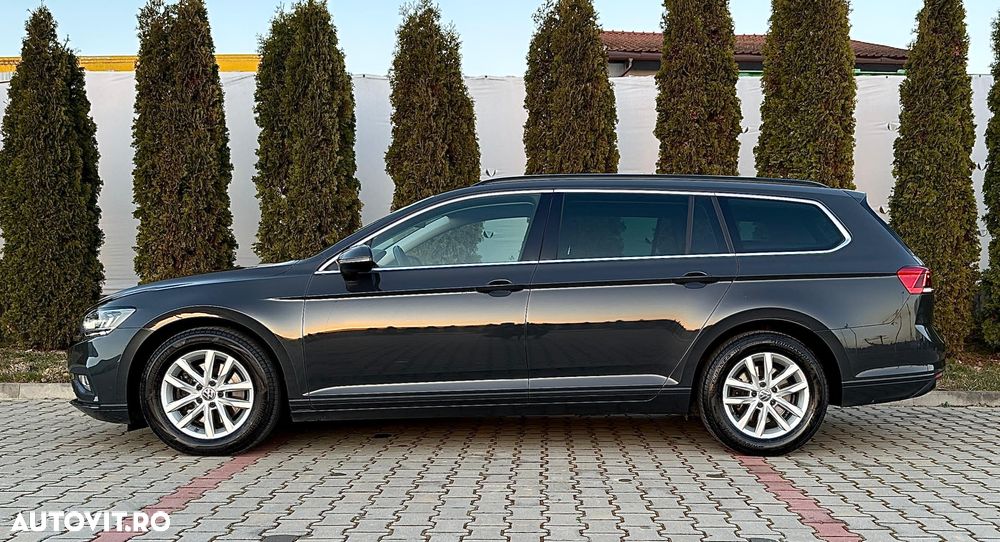Volkswagen Passat 2.0 TDI DSG Comfortline - 16