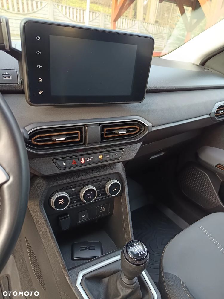 Dacia Sandero Stepway TCe 100 Prestige - 11