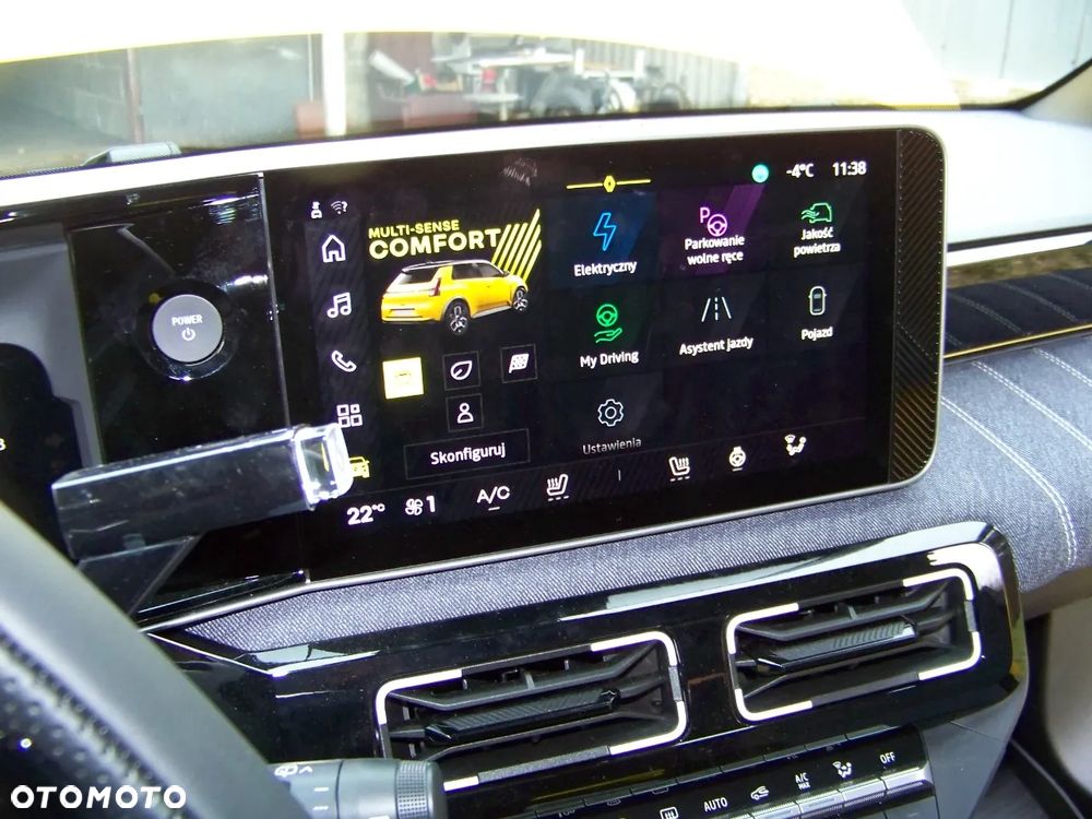 Renault 5 52kWh Comfort Range Techno - 31