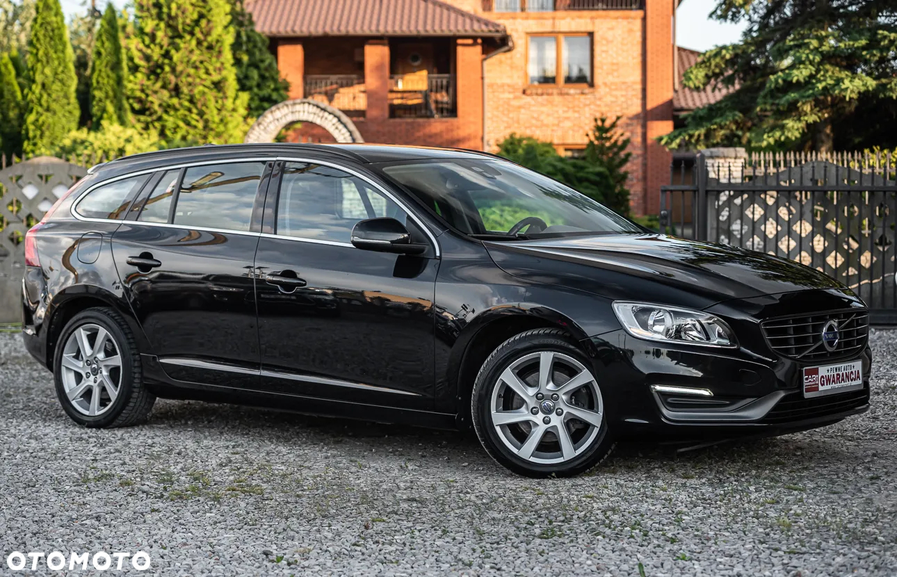 Volvo V60 D4 Momentum - 4