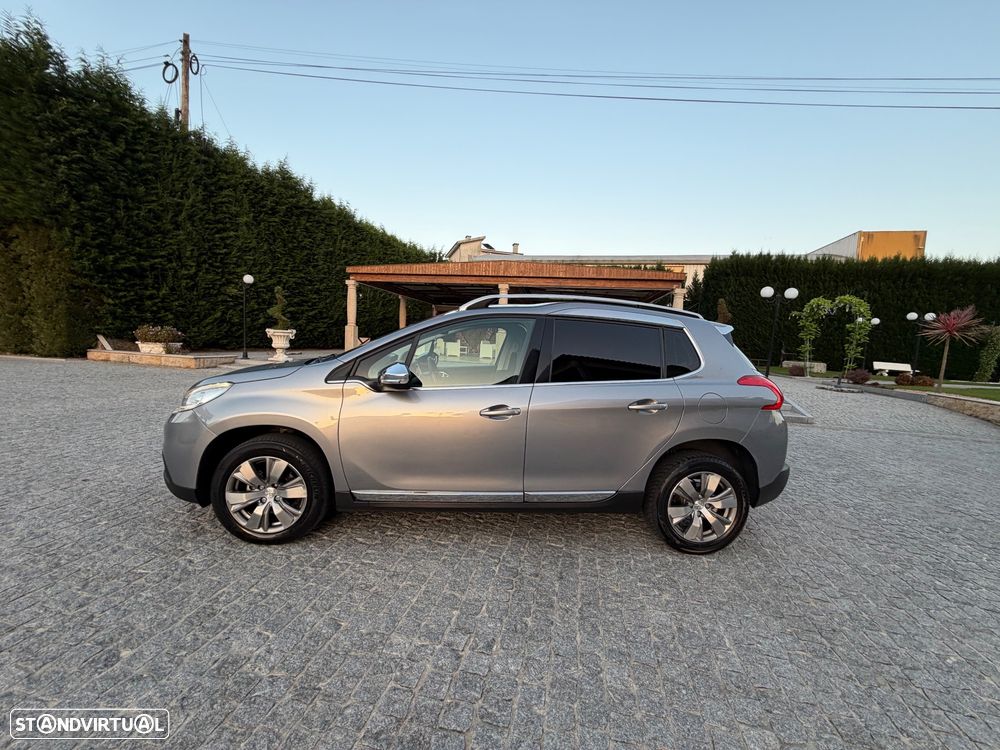 Peugeot 2008 1.6 e-HDi Allure - 16