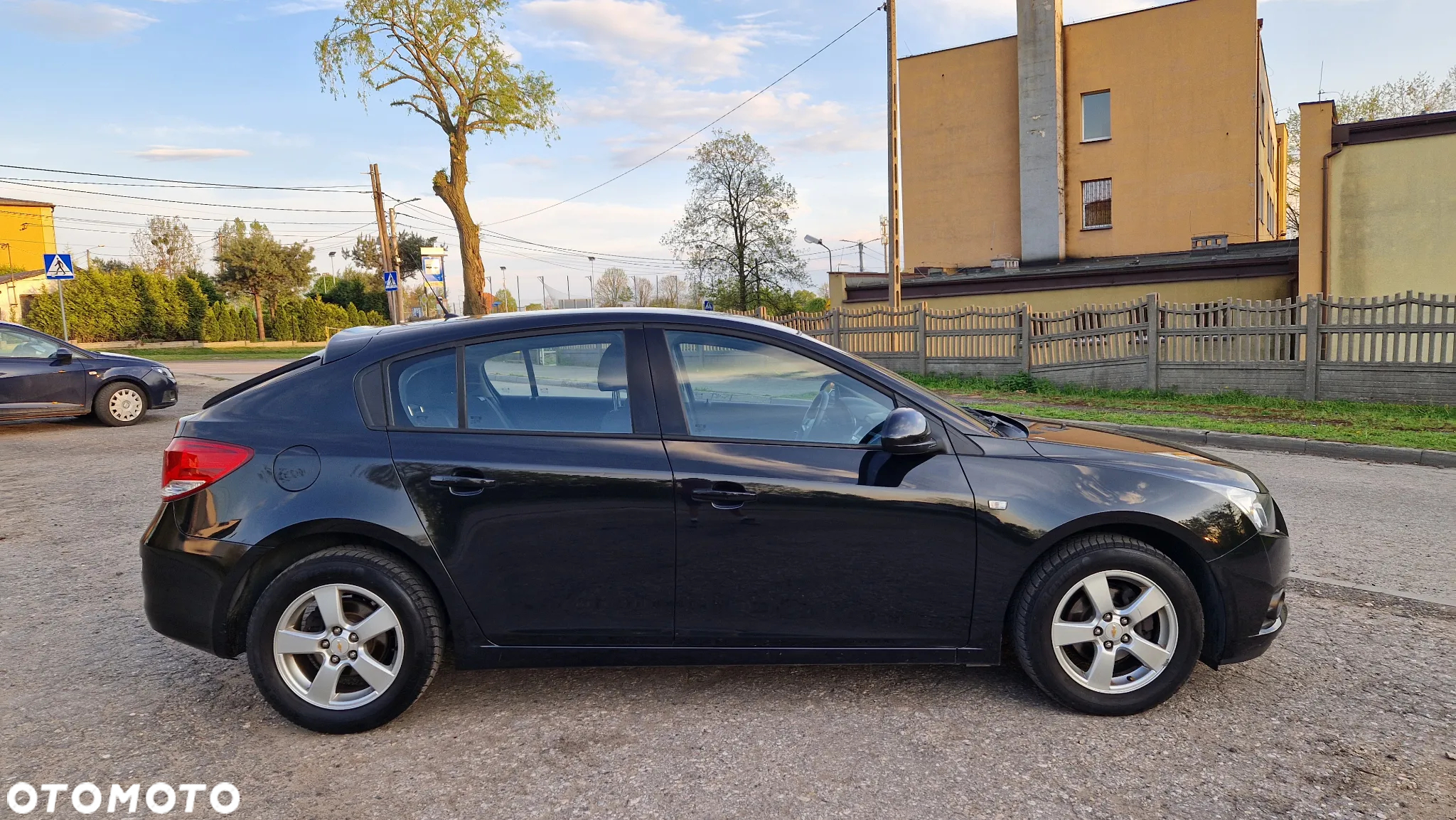 Chevrolet Cruze 1.6 LT - 3