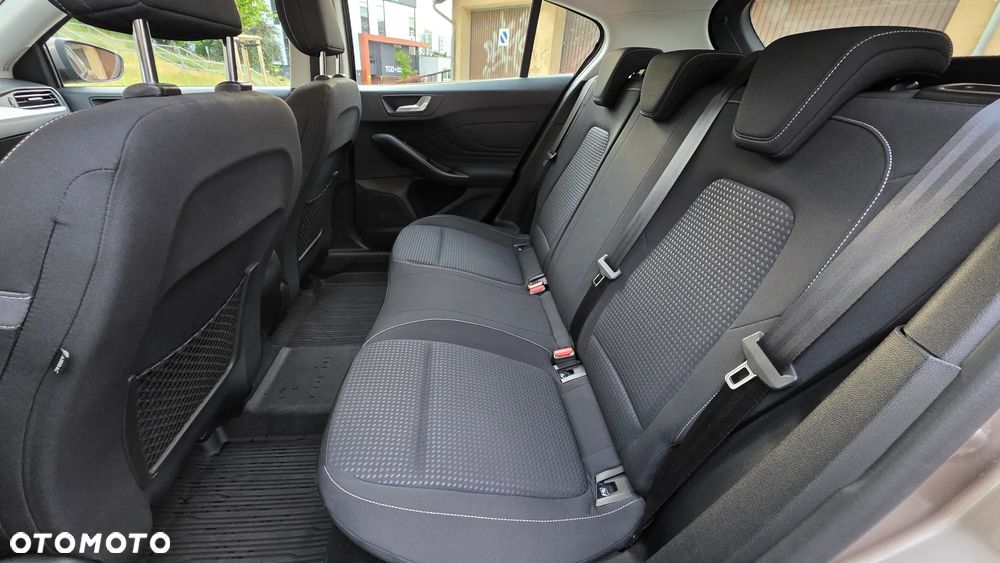 Ford Focus 1.0 EcoBoost Trend Edition Business - 9