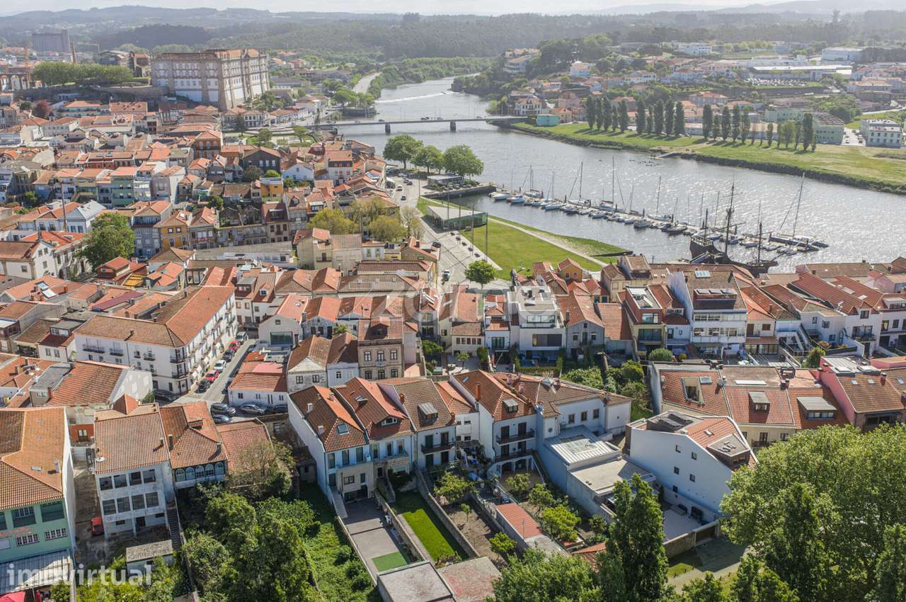 Moradia T4 no centro histórico de Vila do Conde. - Grande imagem: 4/55