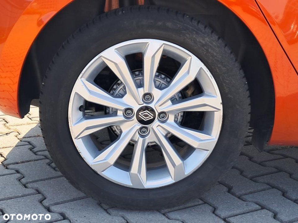 Renault Clio - 9