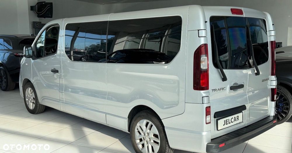 Renault Trafic - 22