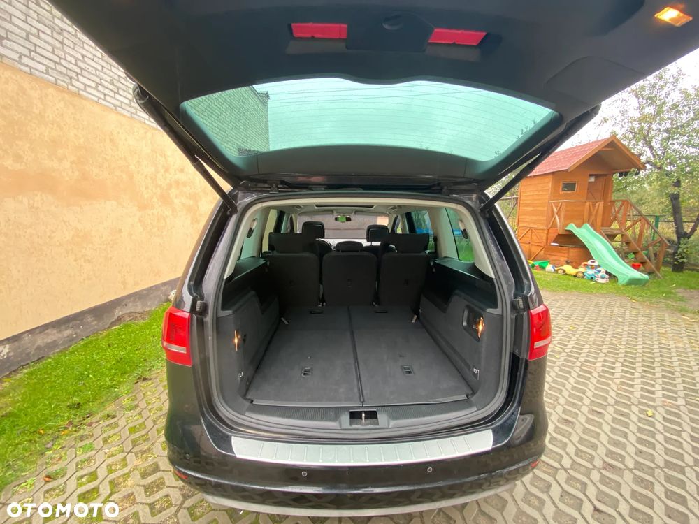 Volkswagen Sharan 2.0 TDI Highline DSG - 19