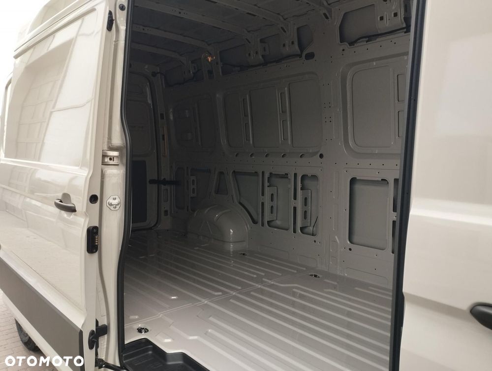 Volkswagen Crafter - 4