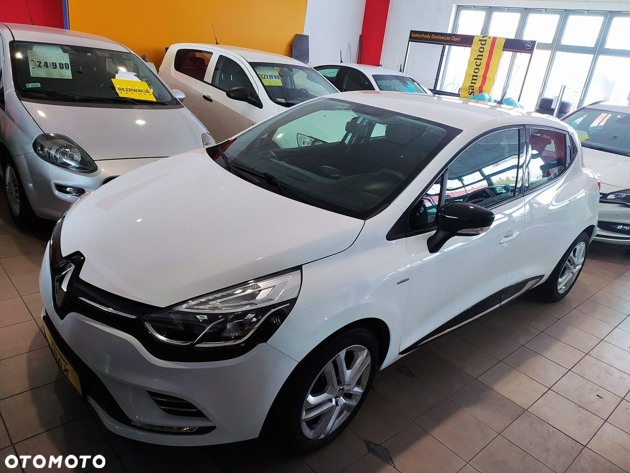 Renault Clio 1.2 16V Limited EU6 - 2