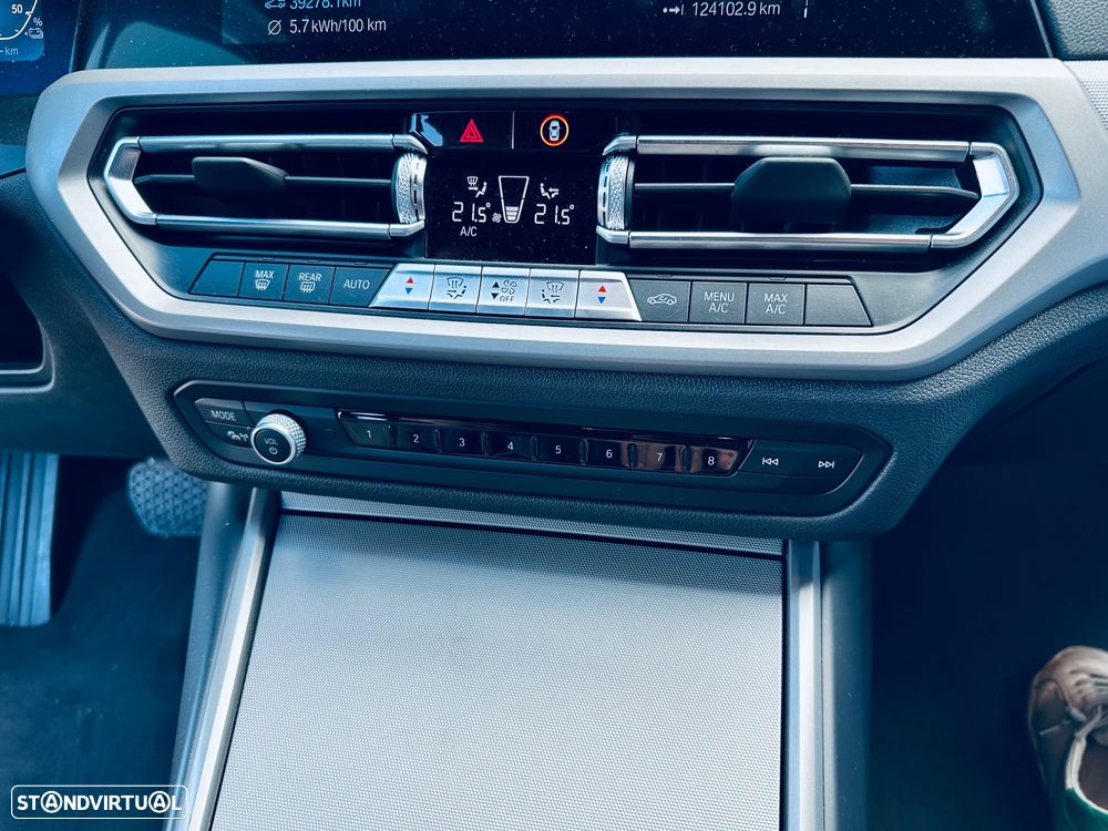 BMW 320 - 28