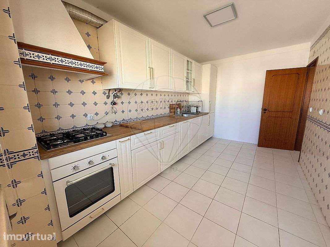 Apartamento T2 para arrendamento - Grande imagem: 4/14