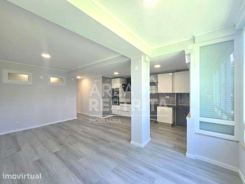 Apartamento T2, Remodelado no centro de Oeiras - Grande imagem: 2/26