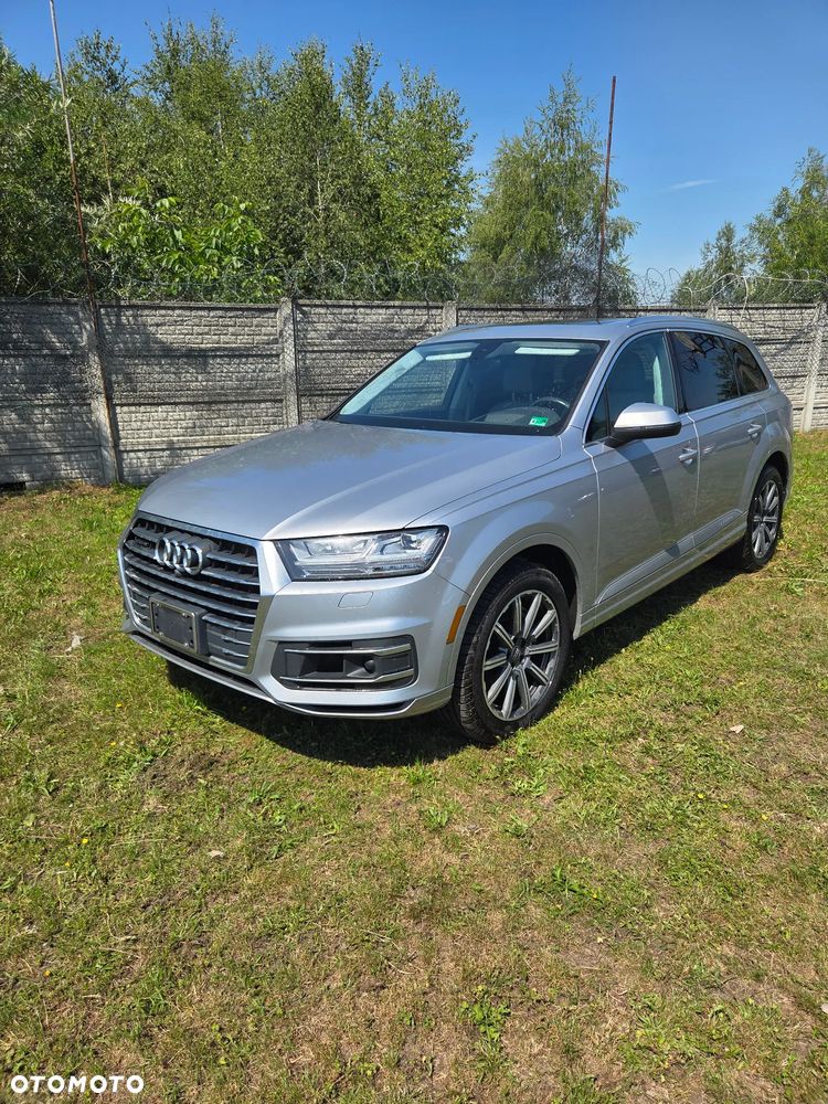 Audi Q7 - 2