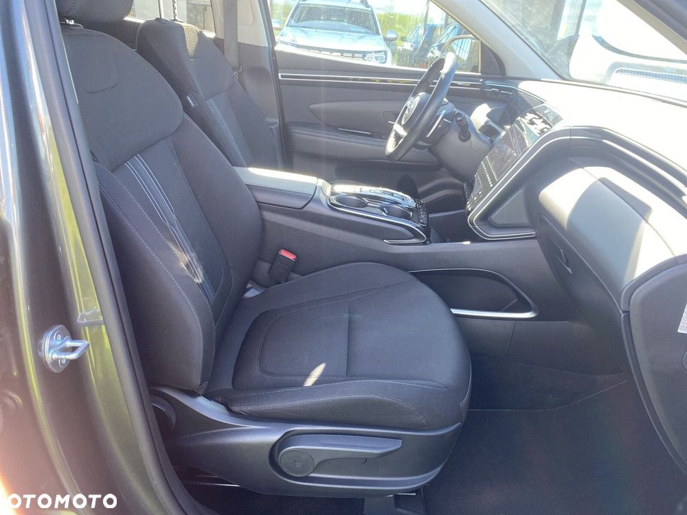 Hyundai Tucson - 16