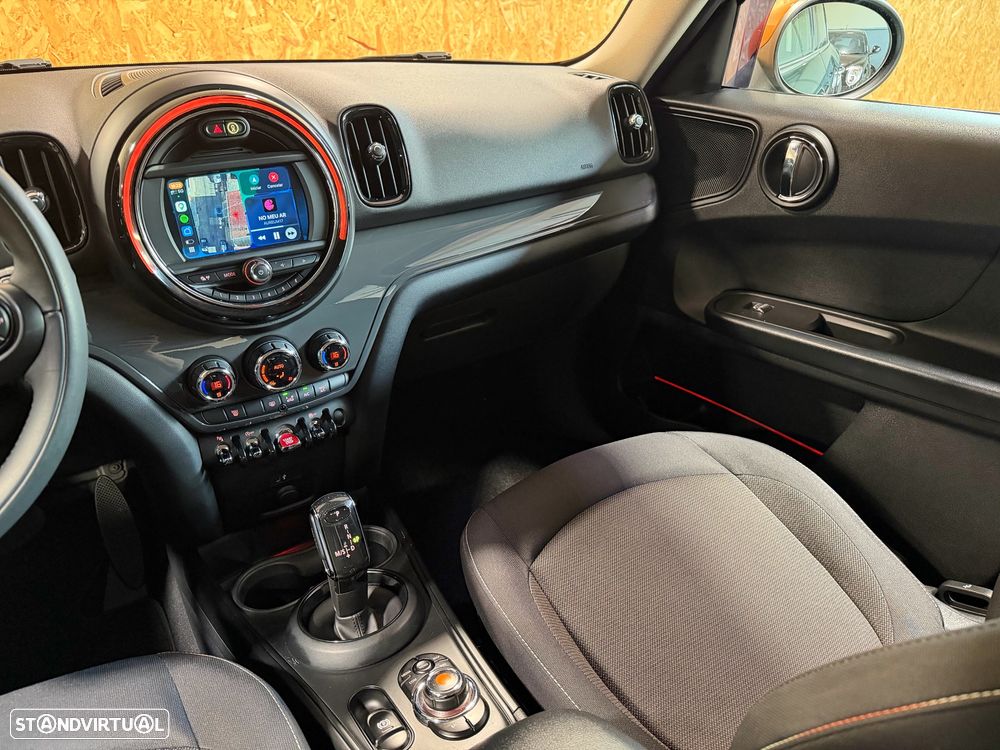 MINI Countryman Cooper D ALL4 Auto - 9