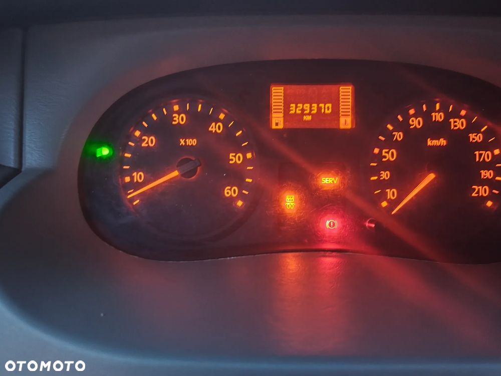 Nissan Primastar - 13