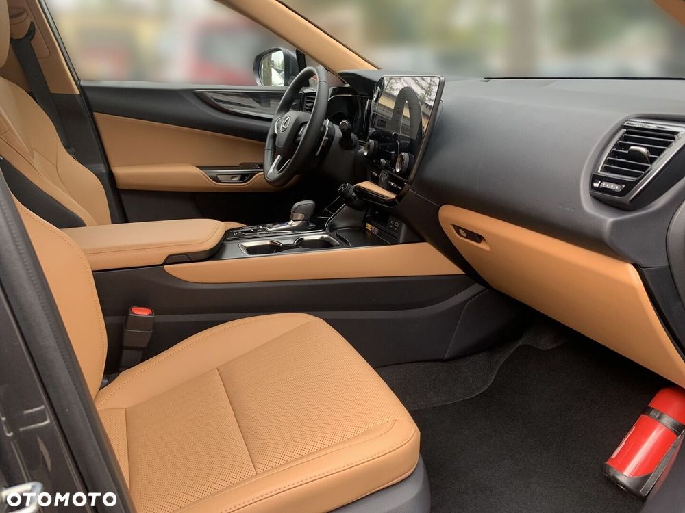 Lexus NX 350h Prestige AWD - 23