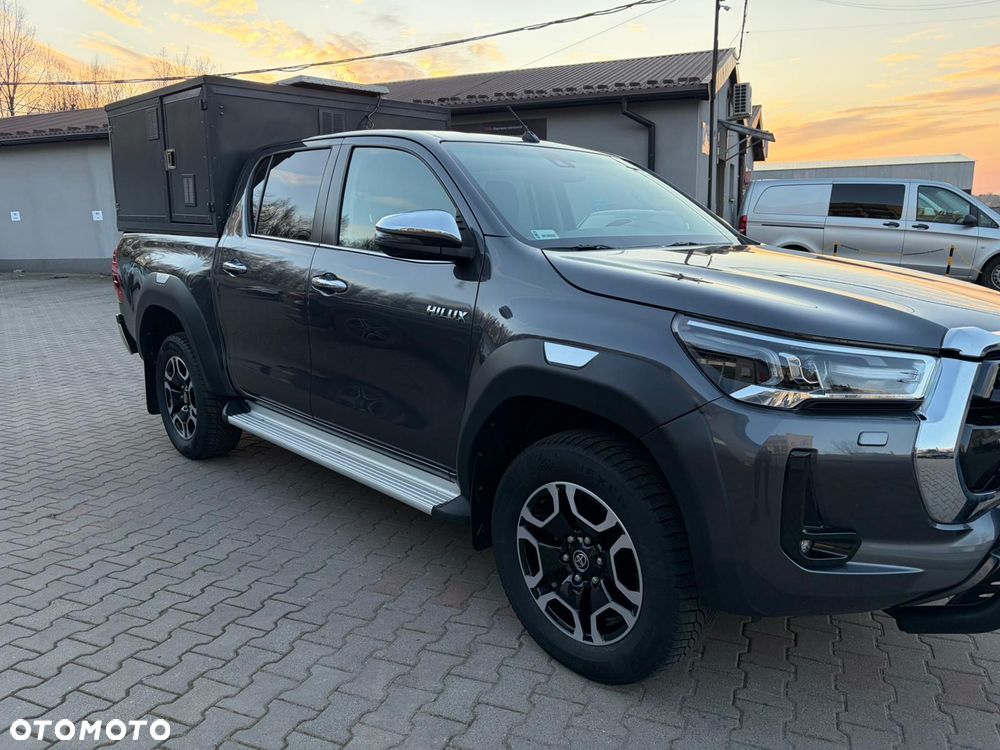 Toyota Hilux 2.8 D-4D Double Cab SR5+ 4x4 - 3