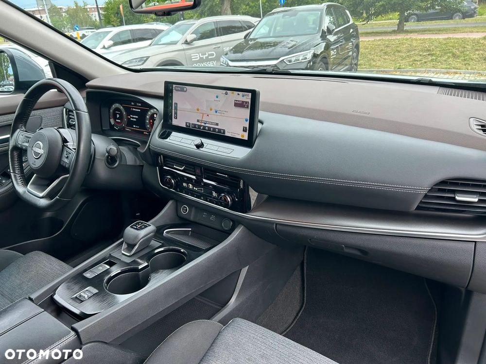 Nissan X-Trail 1.5 VC-T MHEV N-Connecta 2WD Xtronic - 17