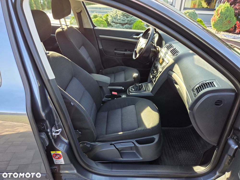 Skoda Octavia 1.6 Elegance - 26