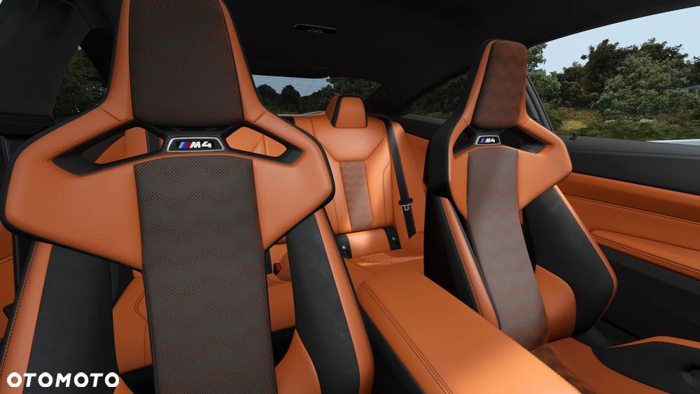 BMW M4 Competition M xDrive - 11