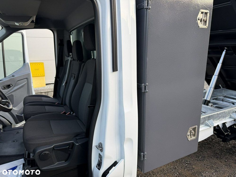 Ford Transit - 9