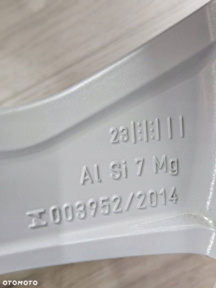 Felga Audi A3 8Y0 E 8.0jx17H2 Et46 5x112 - 7