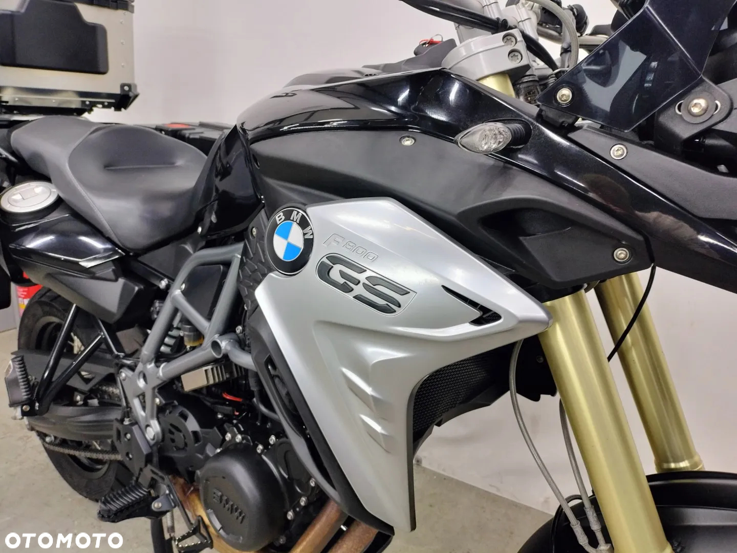 BMW F - 6