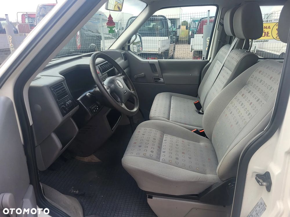 Volkswagen Caravelle TDI Basis / CL - 19