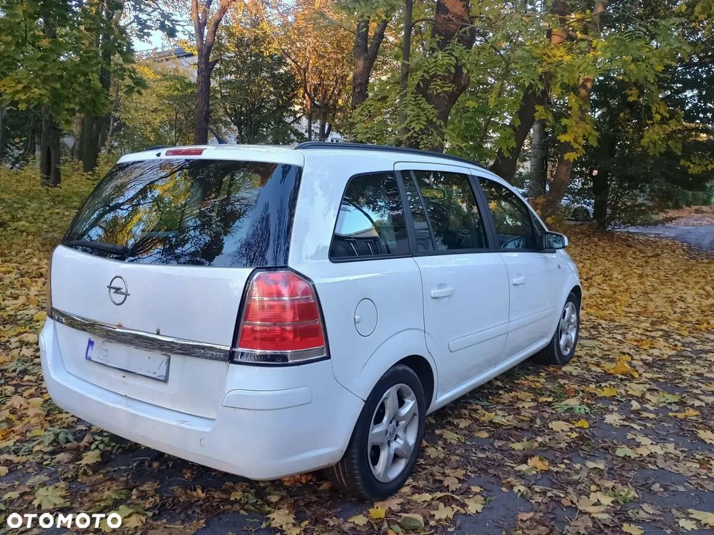 Opel Zafira 1.9 CDTI Enjoy - 9