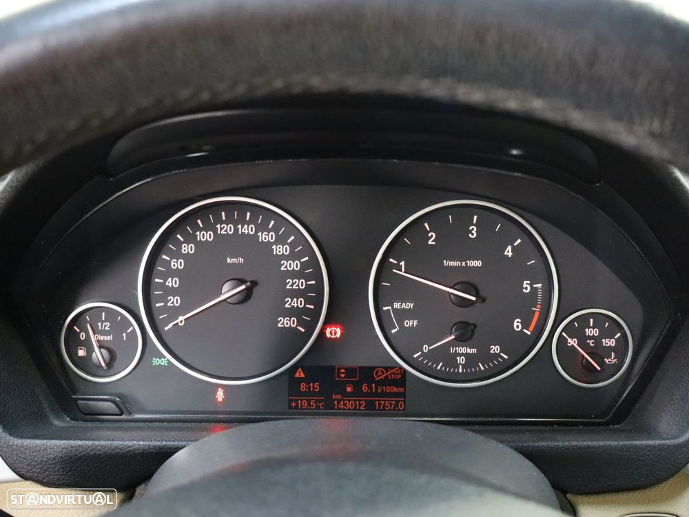 BMW 318 d Advantage - 13