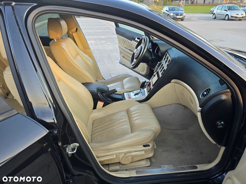 Alfa Romeo 159 2.4 JTDM 20V DPF Q-Tronic Distinctive - 12