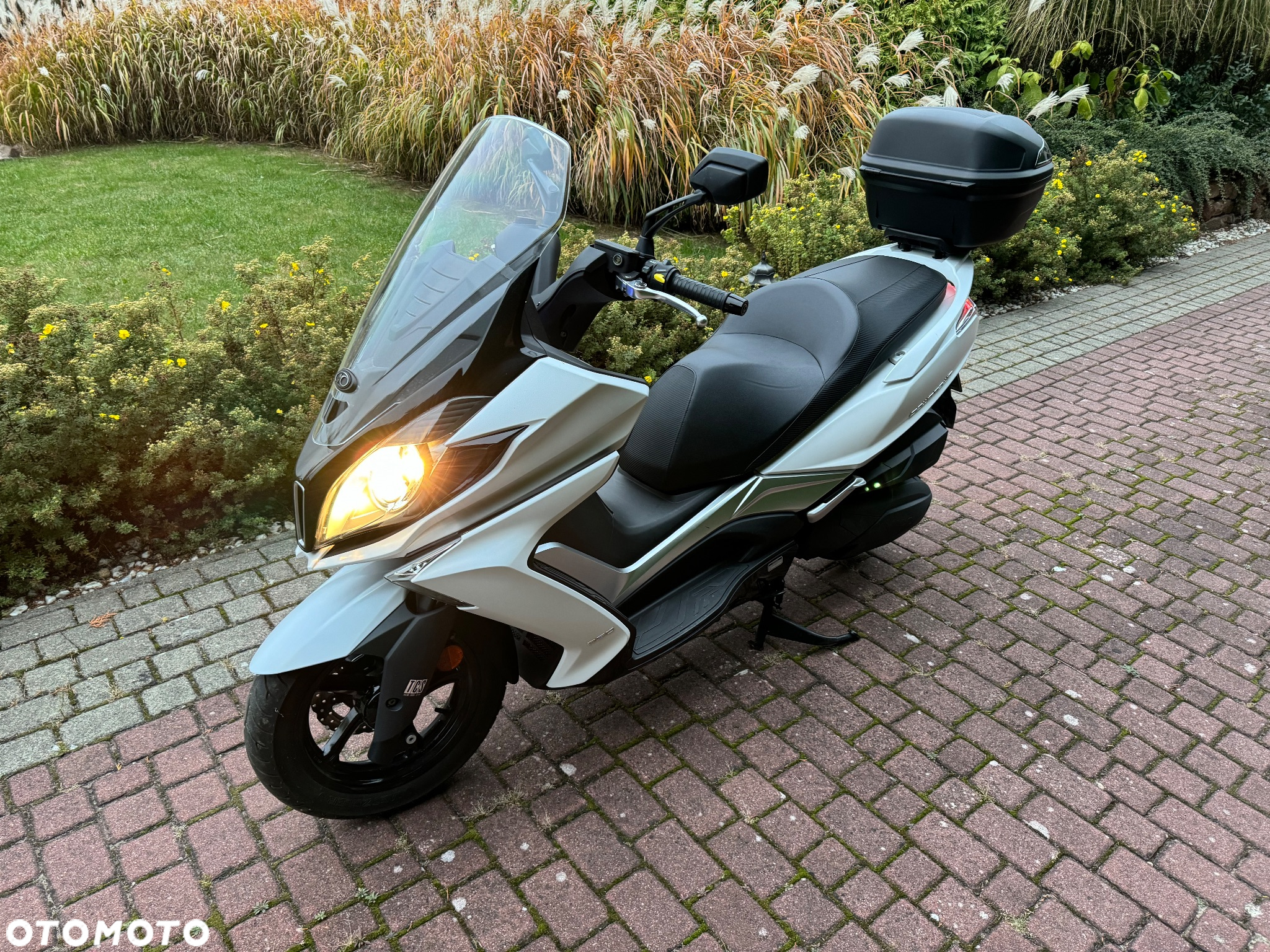 Kymco Downtown - 3