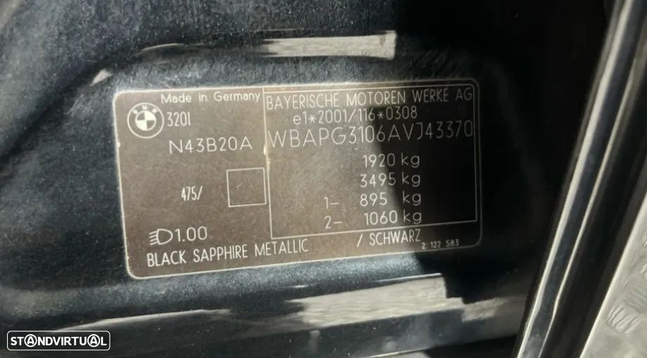 BMW 320 iA Dynamic - 17