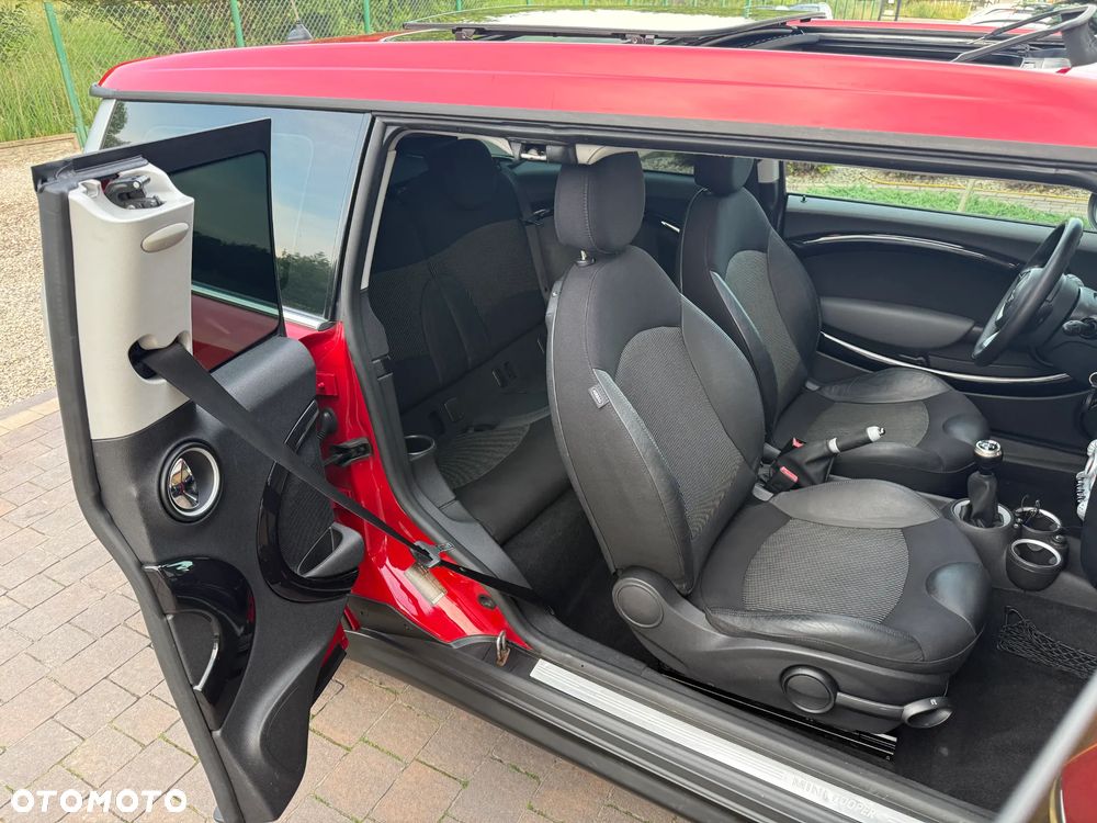 MINI Clubman - 12