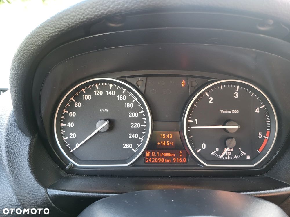 BMW Seria 1 120d - 9