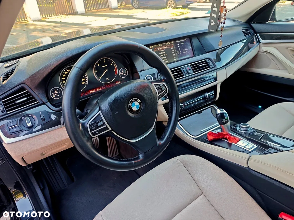 BMW Seria 5 520d Sport-Aut - 26