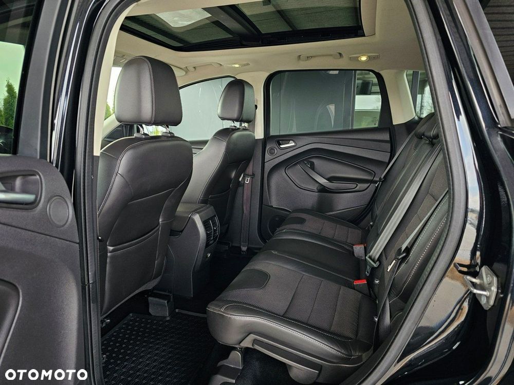 Ford Kuga - 28