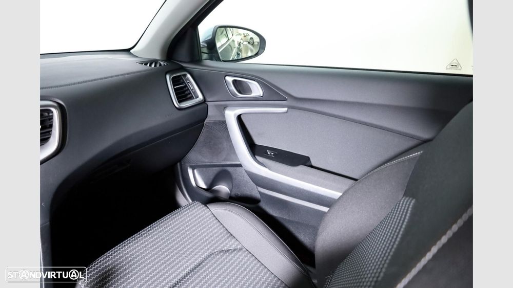 Kia XCeed 1.0 T-GDI Dynamic - 17