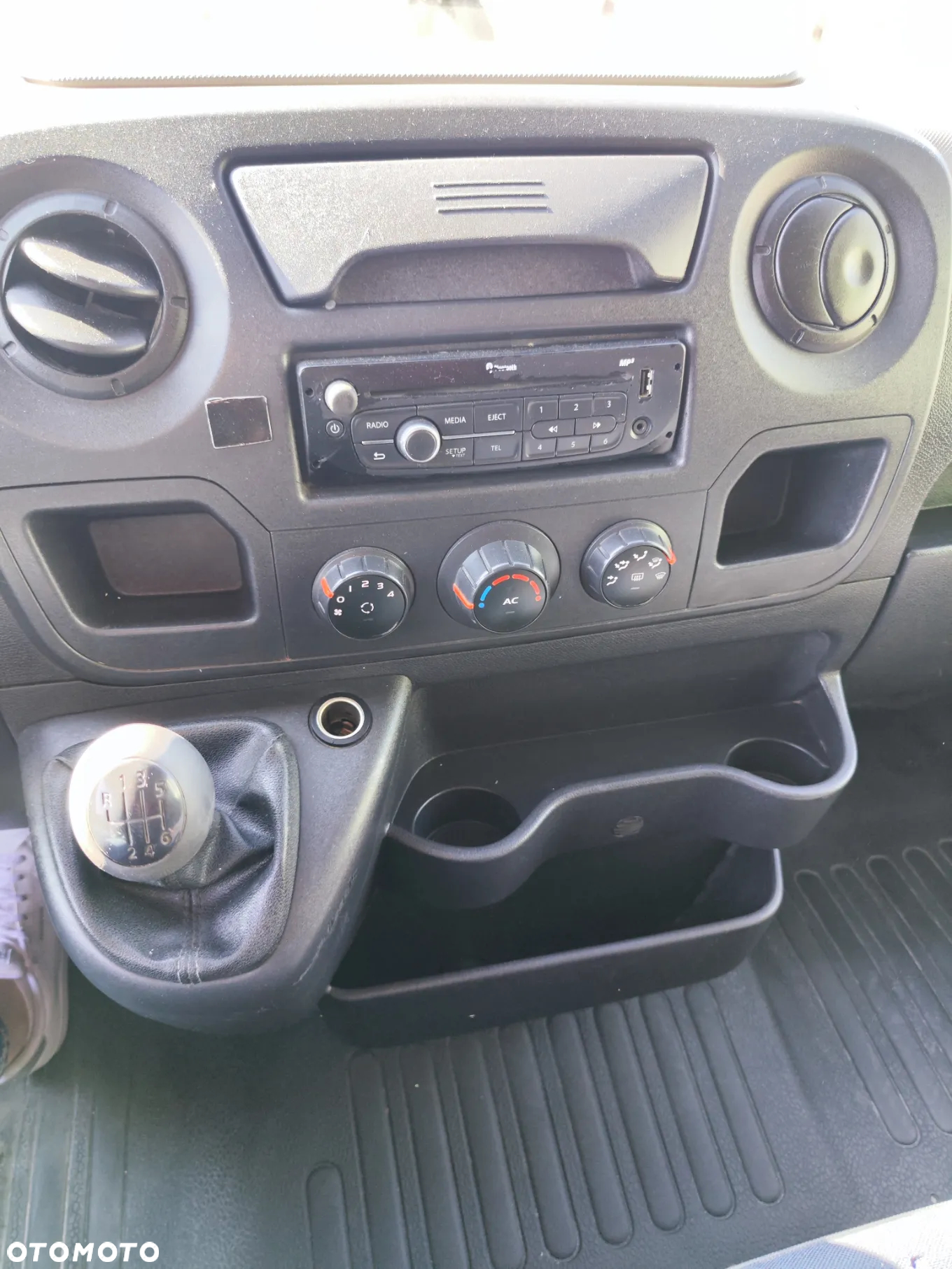 Renault Master - 18