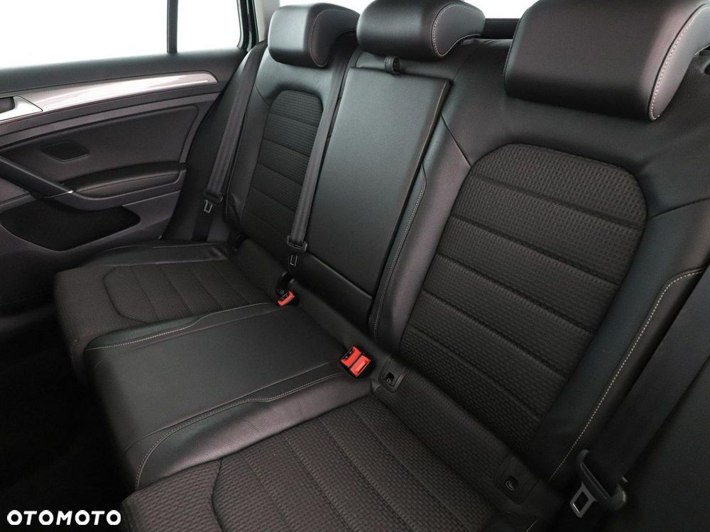 Volkswagen Golf Alltrack 2.0 TDI 4Motion (BMT) - 17