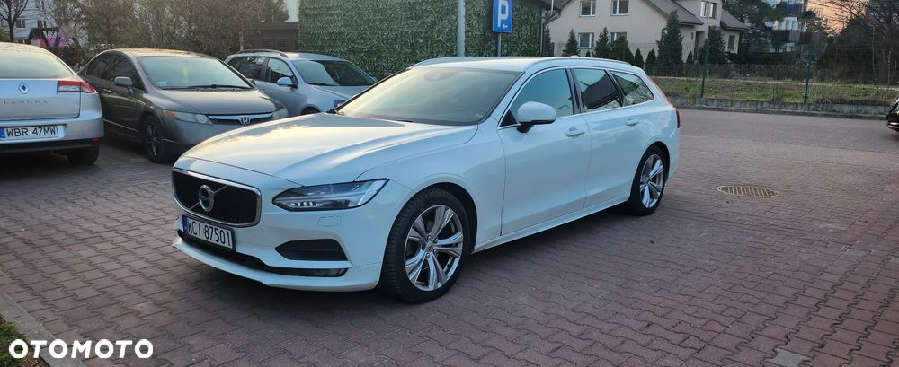 Volvo V90 D4 Geartronic Momentum Pro - 1