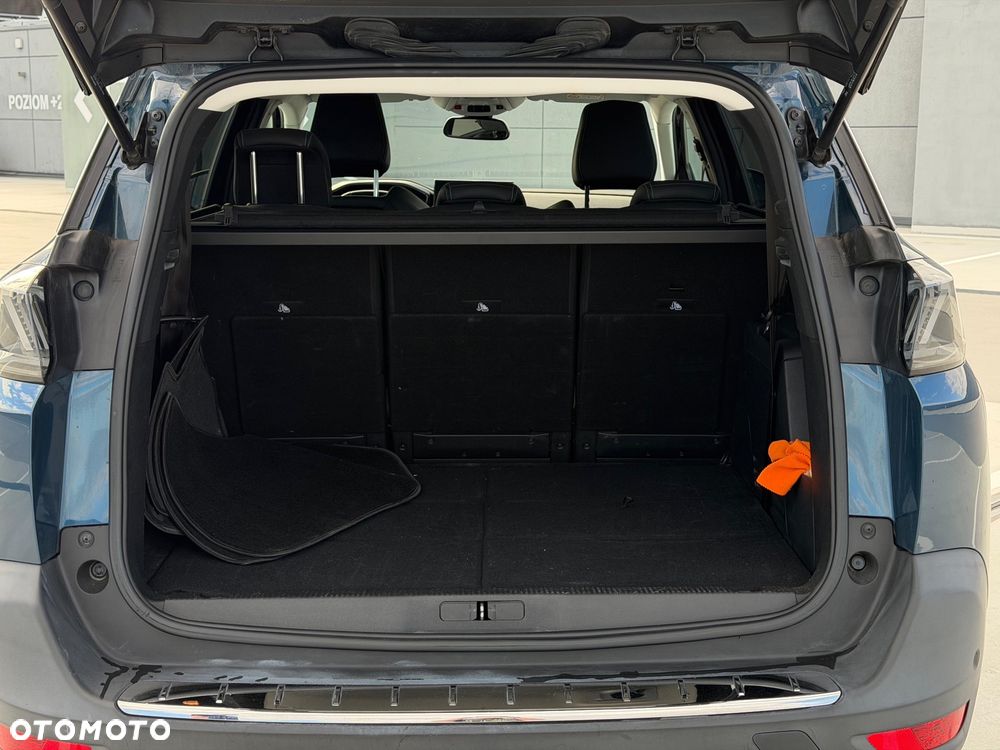 Peugeot 5008 1.5 BlueHDi Allure S&S - 8