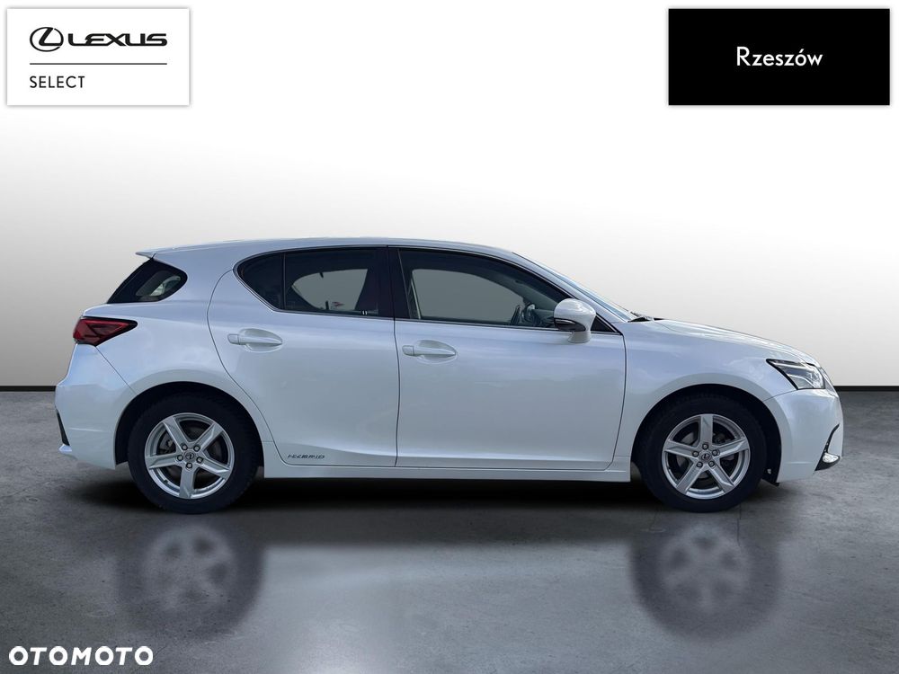 Lexus CT - 6